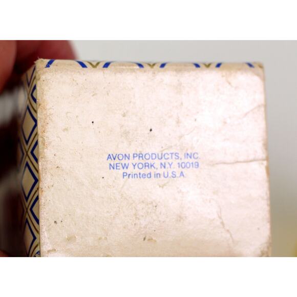 Vintage Avon Teddy Bear Decanter Topaze Cologne .75 fl. oz. New in Box - Picture 6 of 6